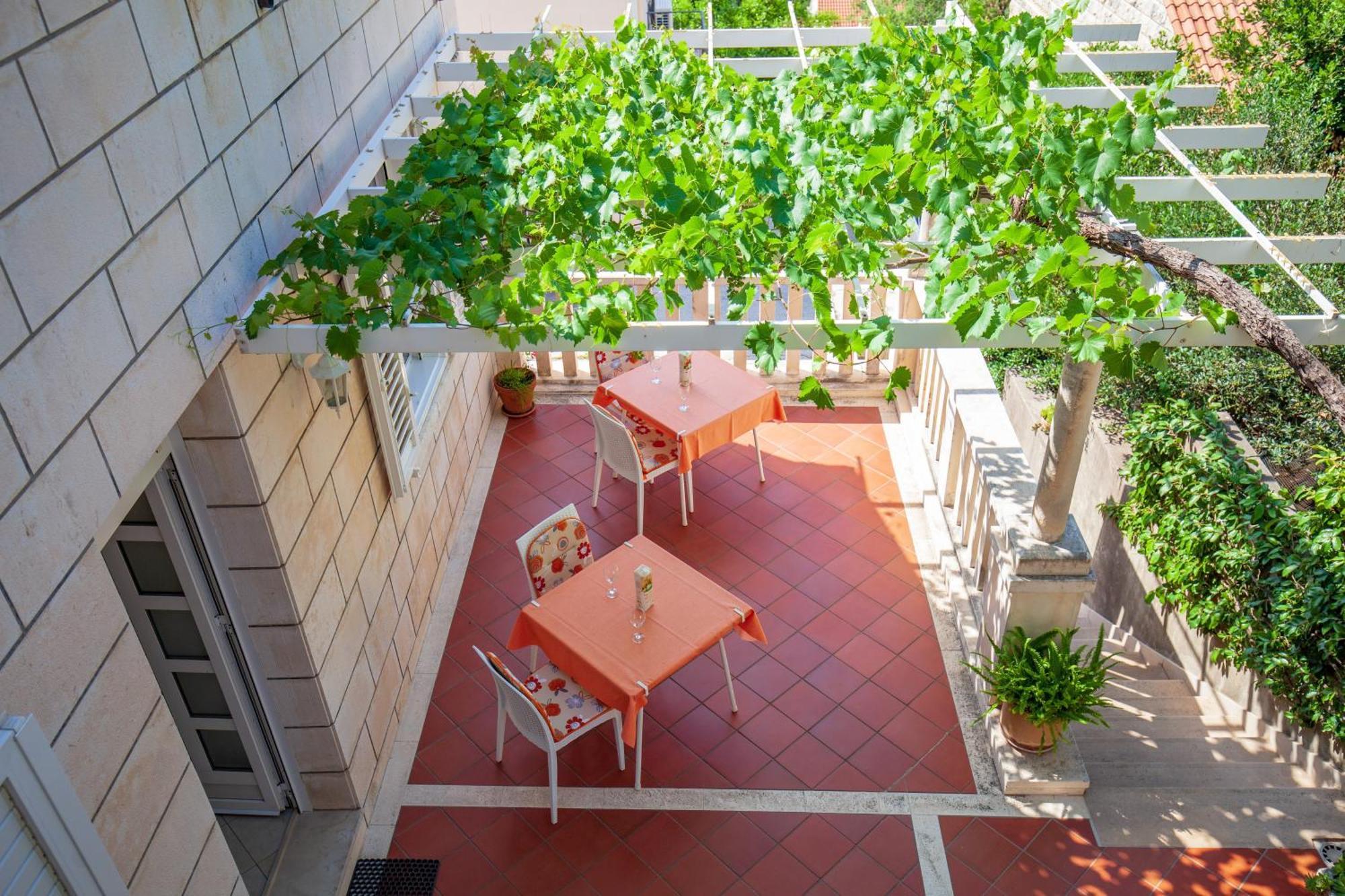 Appartement Ivana *