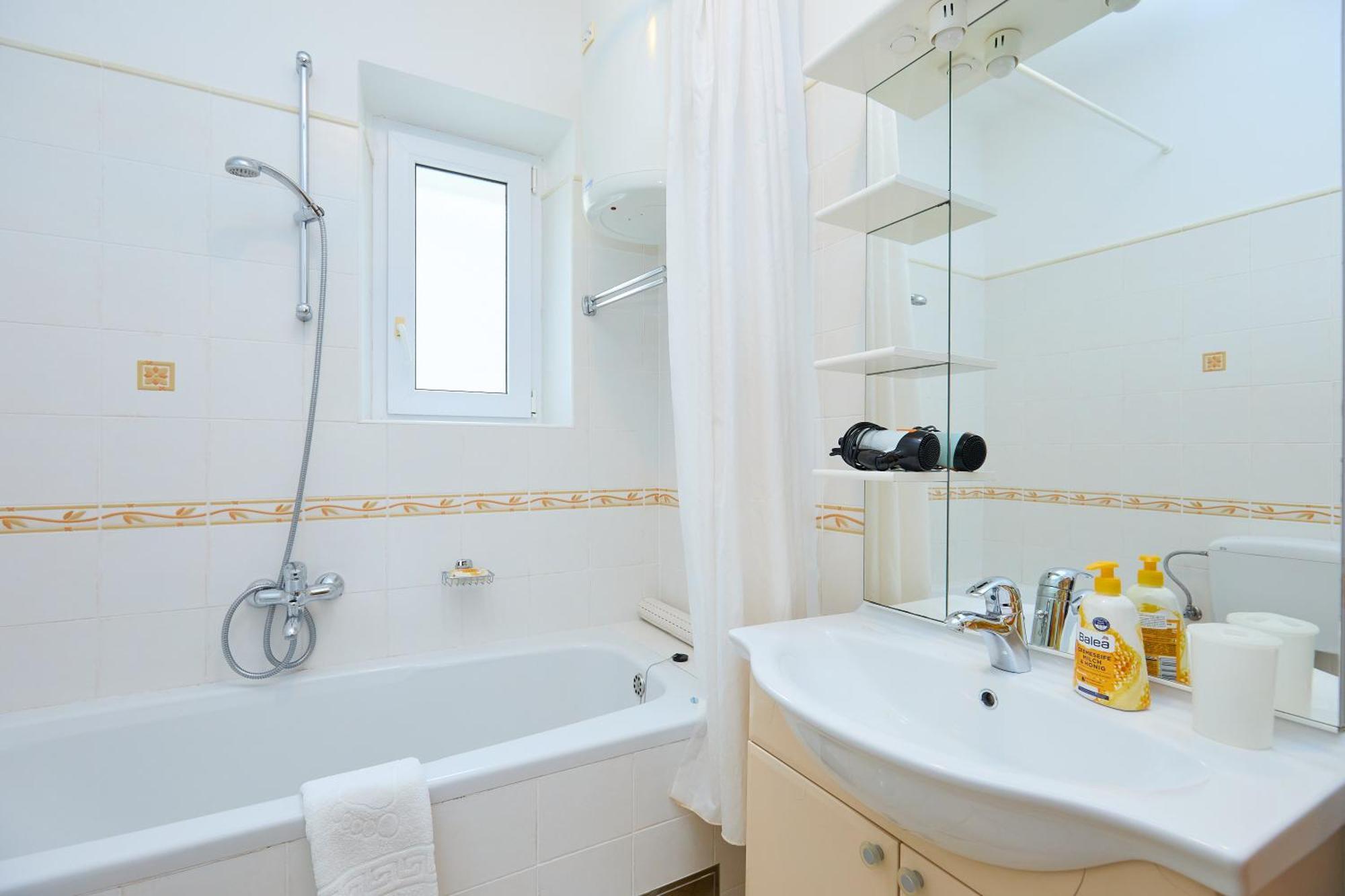 Ivana Apartamento *